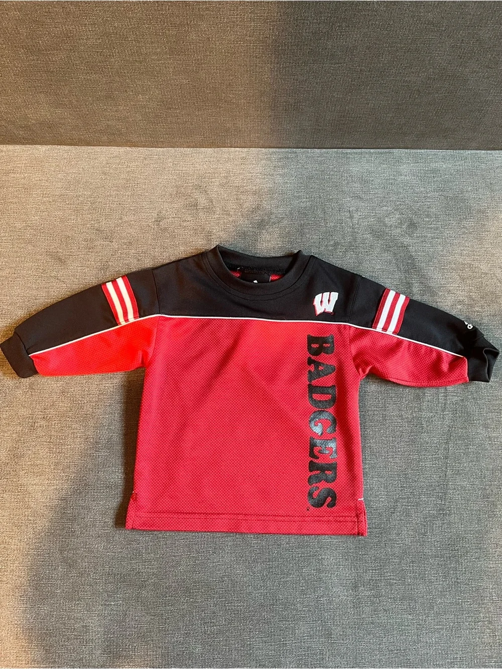 Adidas Baby Boy’s 12 Month Wisconsin Badgers Outfit